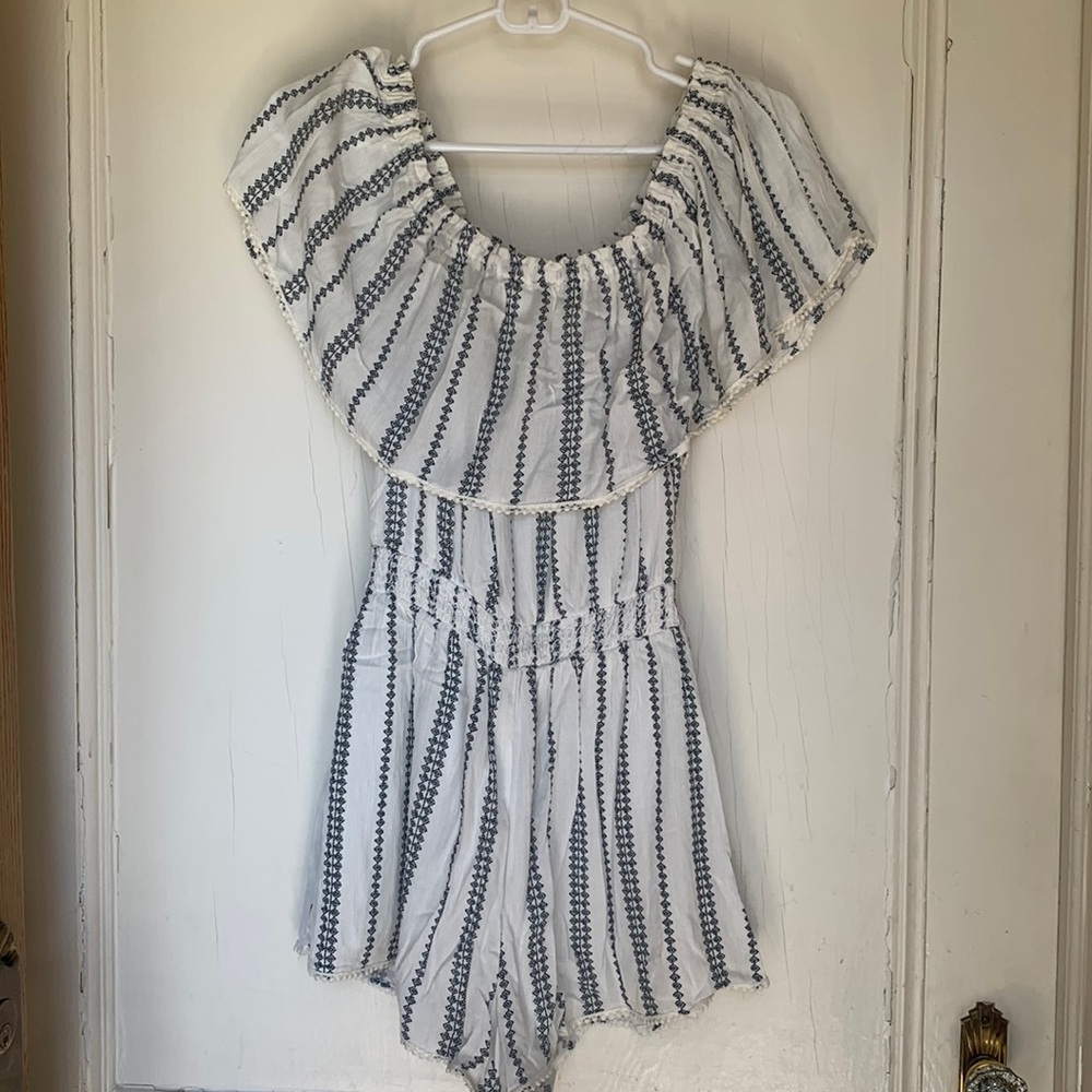 Lulu’s blue and white romper